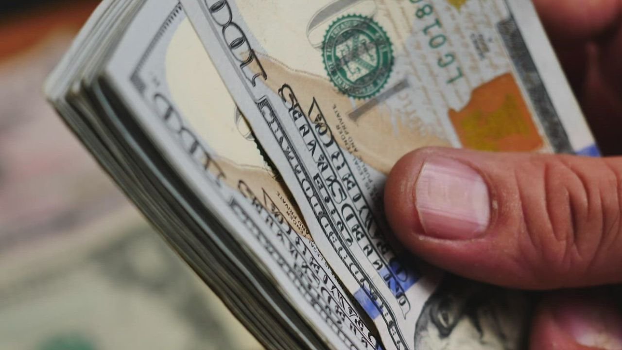 Dollar
