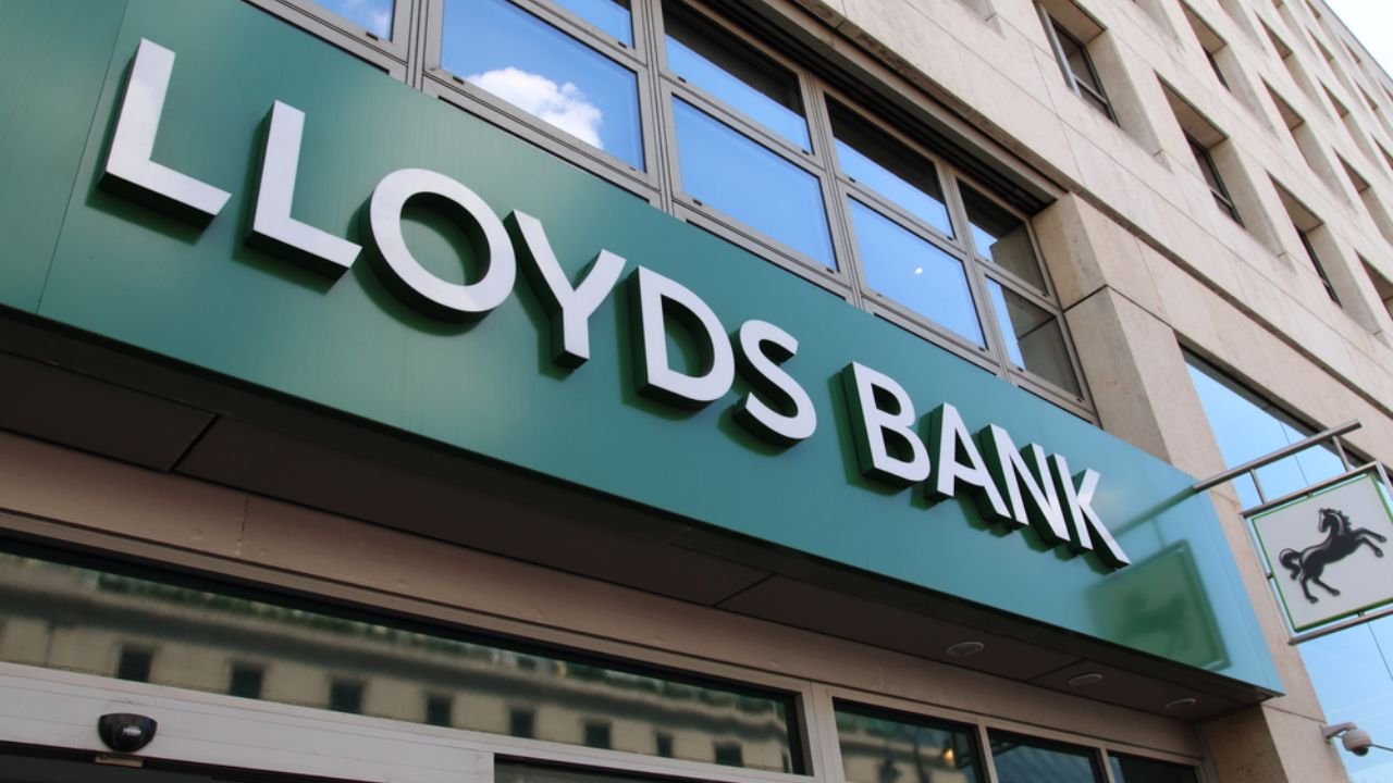 Lloyds Bank Office